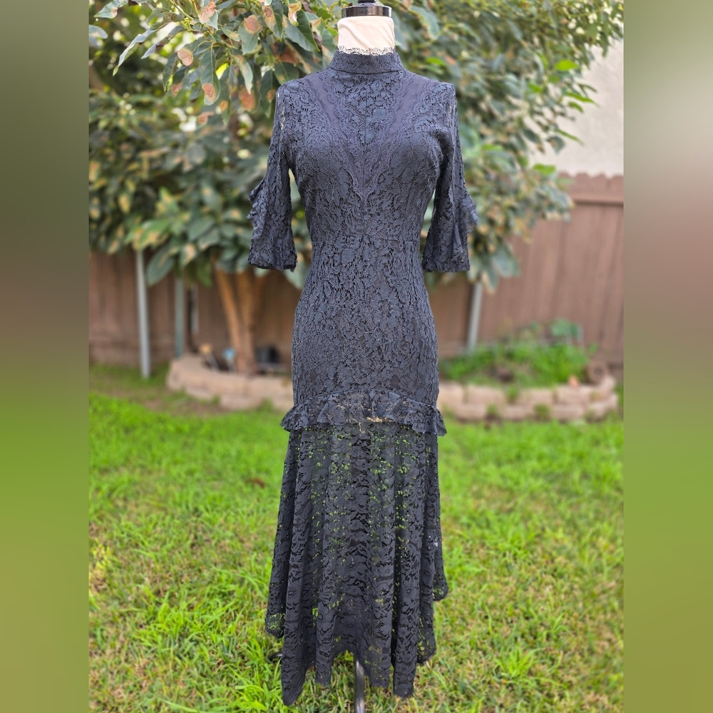 La Pateau Long Black Intricate Lace Dress Size Small Witchy Goth - Picture 2 of 13